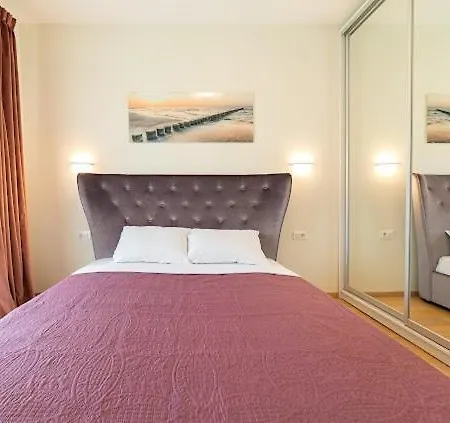 Catarina 8 Apartment Budva